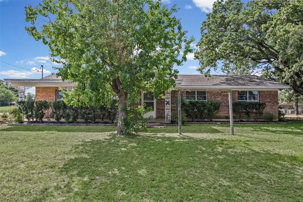 1406 Kingfish Drive Granite Shoals, TX 78654