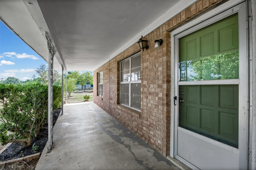 1406 Kingfish Drive Granite Shoals, TX 78654