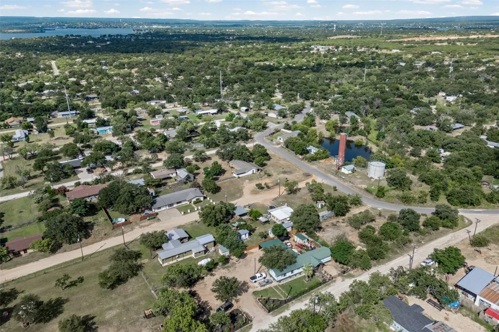 1406 Kingfish Drive Granite Shoals, TX 78654
