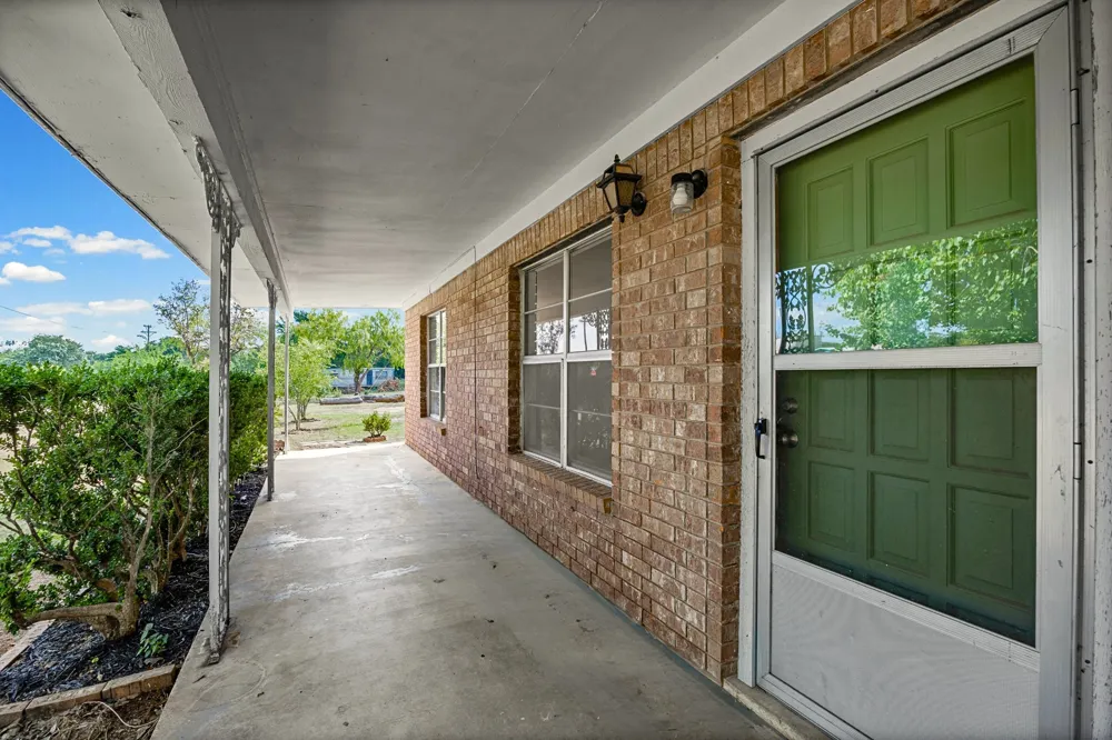 1406 Kingfish Drive Granite Shoals, TX 78654