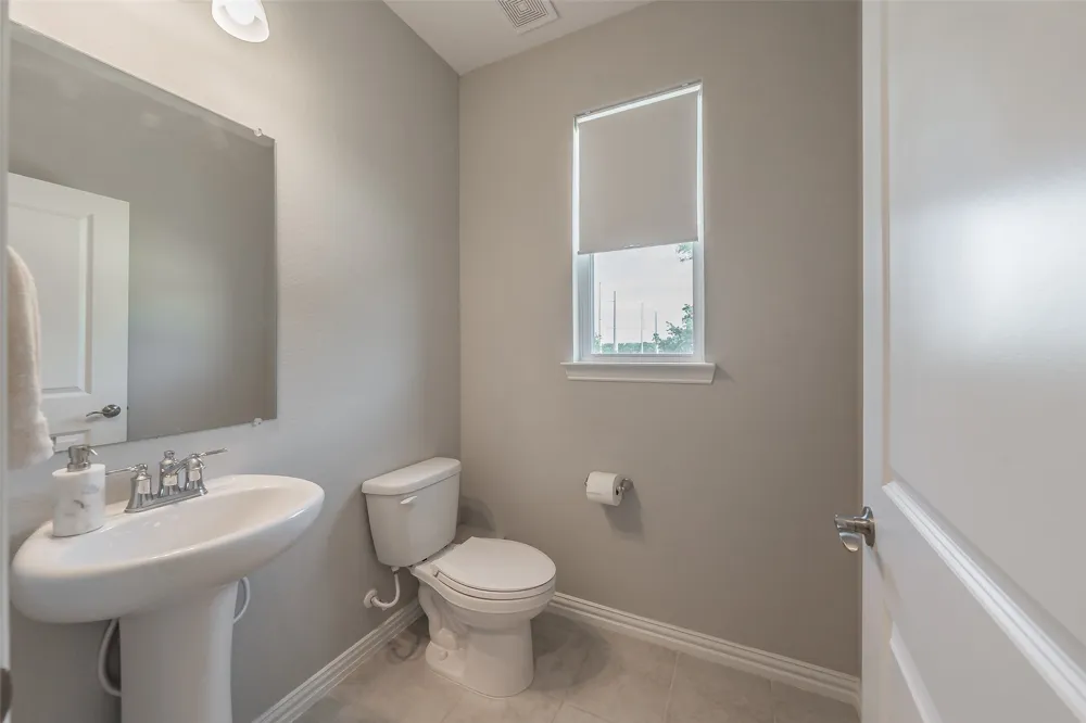 4512 Minnow Cove Road Oak Point, TX 75068