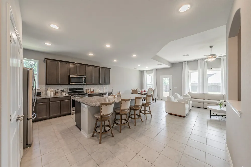 4512 Minnow Cove Road Oak Point, TX 75068