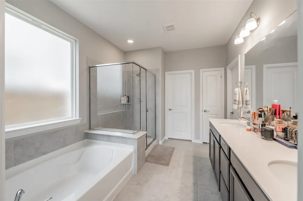4512 Minnow Cove Road Oak Point, TX 75068