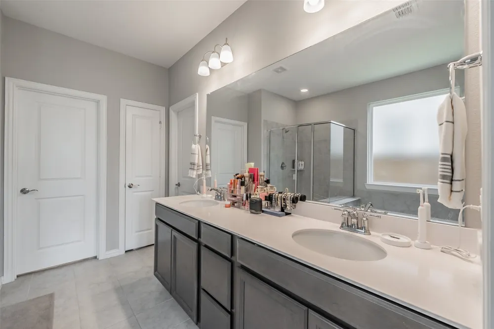 4512 Minnow Cove Road Oak Point, TX 75068