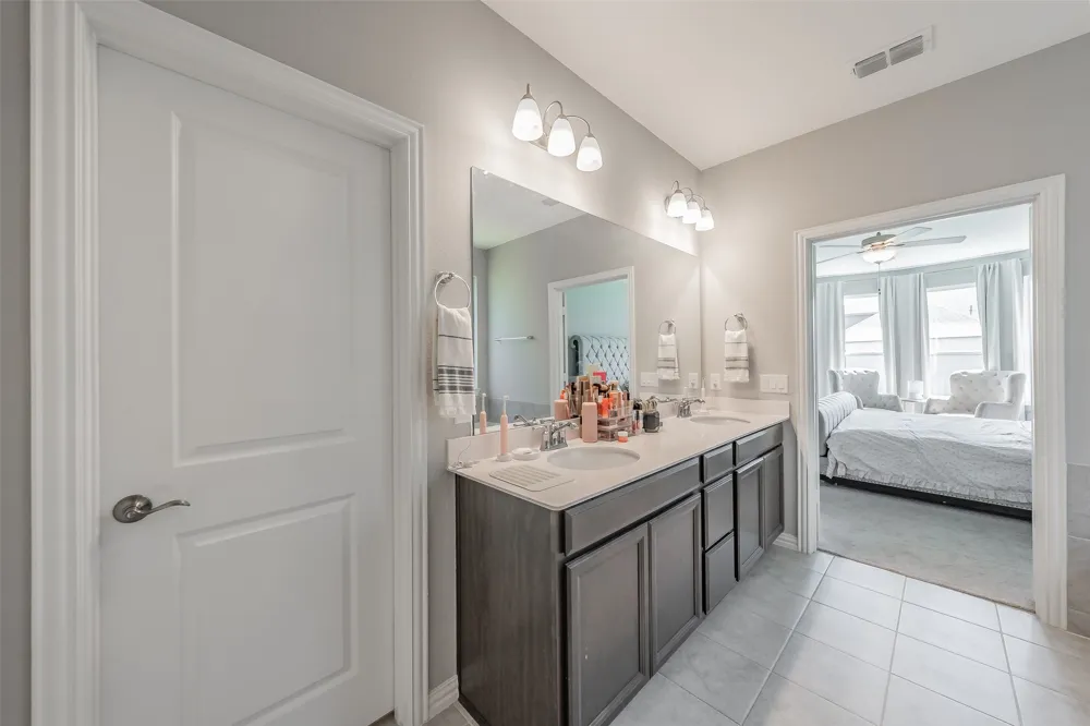 4512 Minnow Cove Road Oak Point, TX 75068