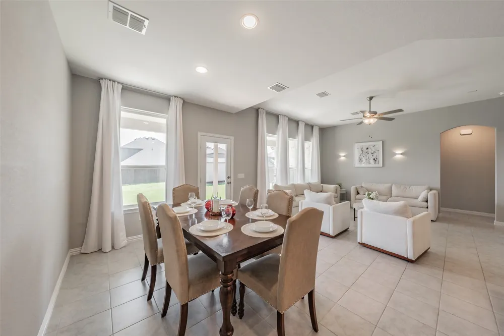 4512 Minnow Cove Road Oak Point, TX 75068