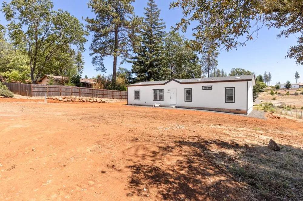 5570 De Sante Lane Paradise, CA 95969