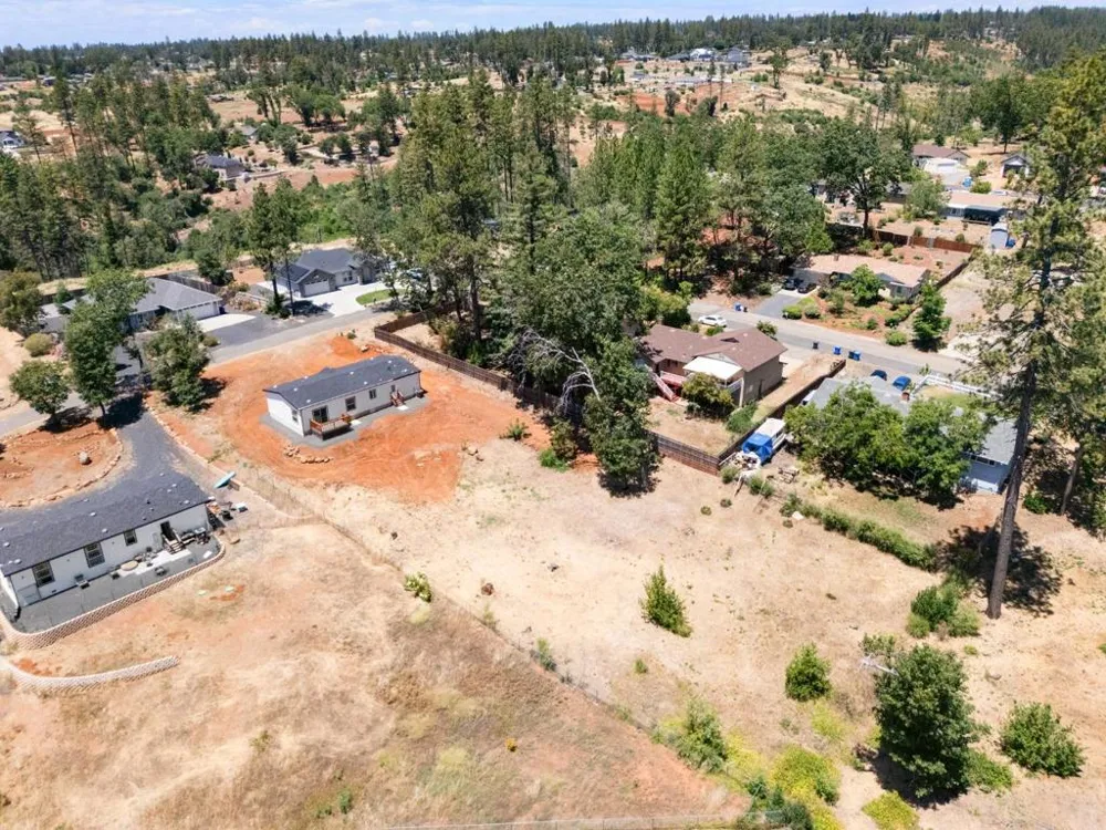 5570 De Sante Lane Paradise, CA 95969