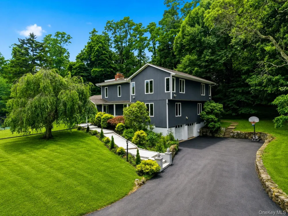 12 E Mount Airy Road Croton-on-Hudson, NY 10520