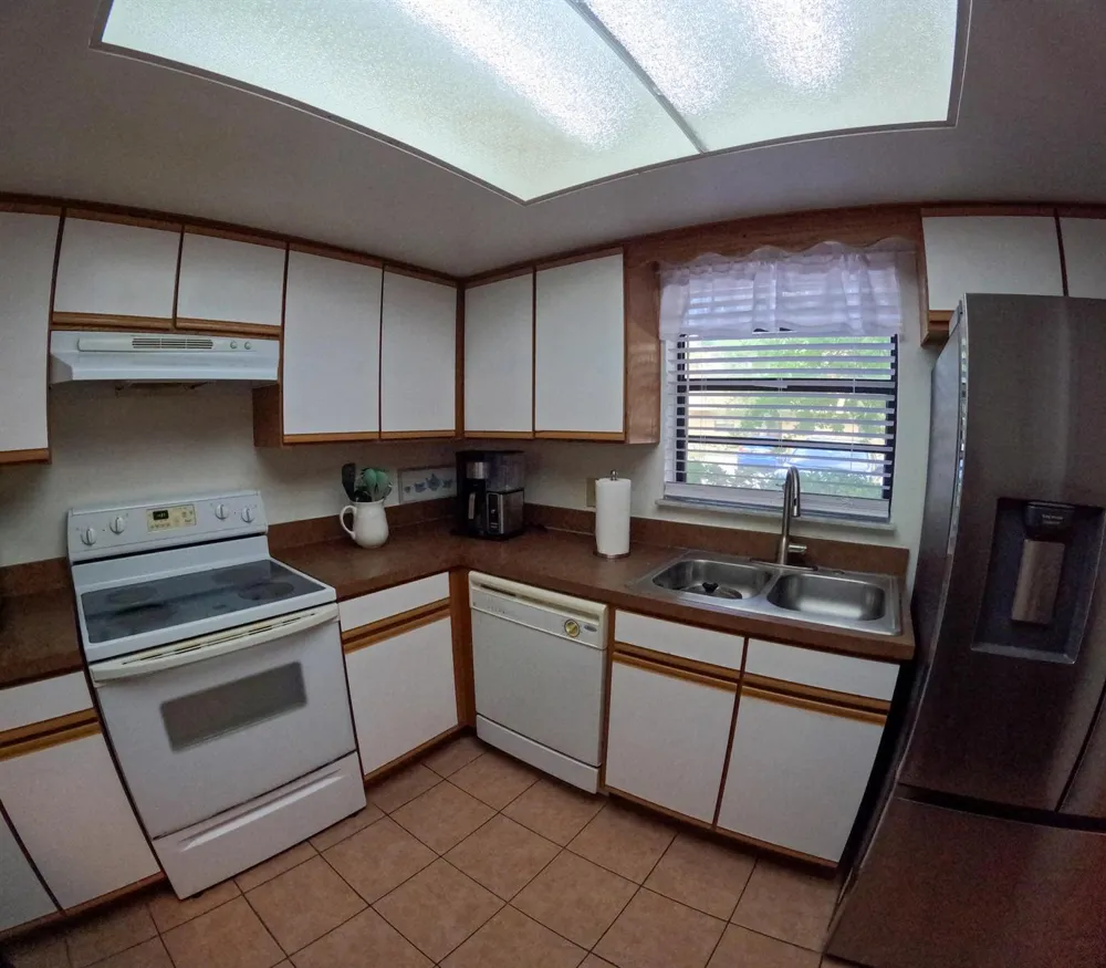 400 18th Street #D Vero Beach, FL 32960