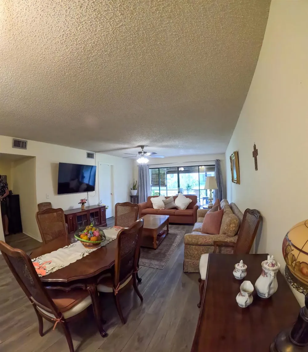 400 18th Street #D Vero Beach, FL 32960