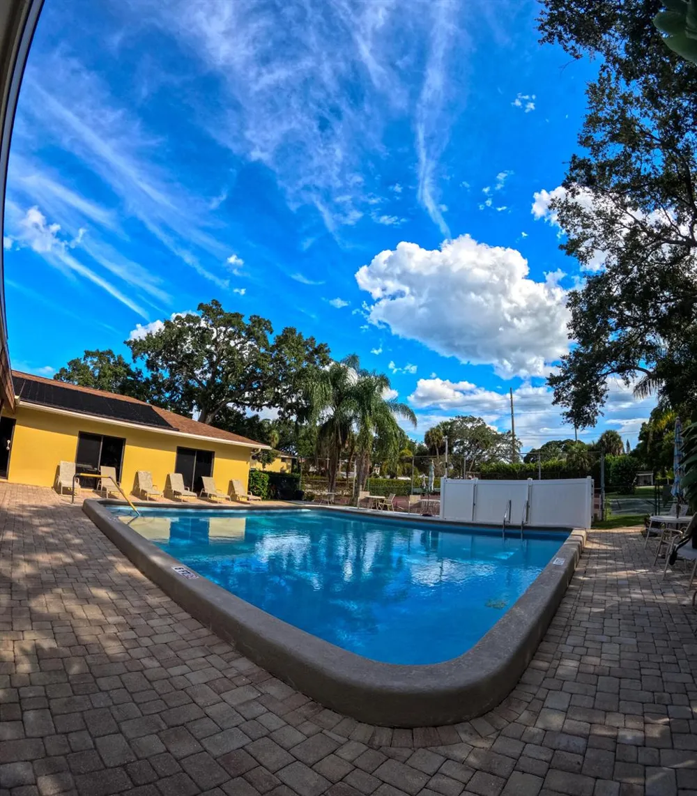 400 18th Street #D Vero Beach, FL 32960