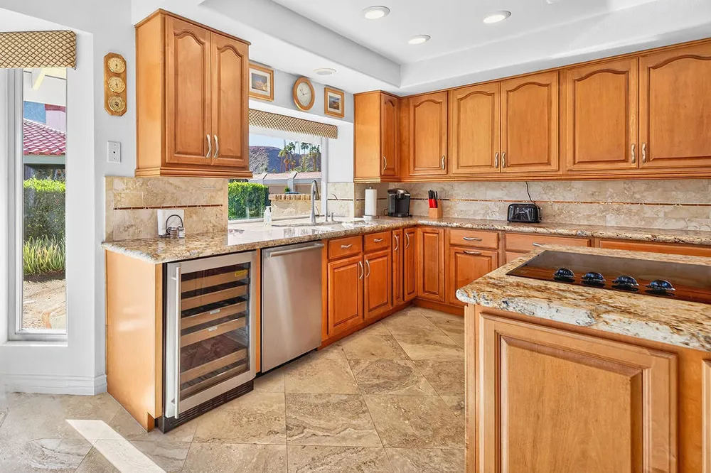 45668 Pueblo Road Indian Wells, CA 92210