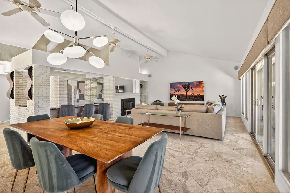 45668 Pueblo Road Indian Wells, CA 92210
