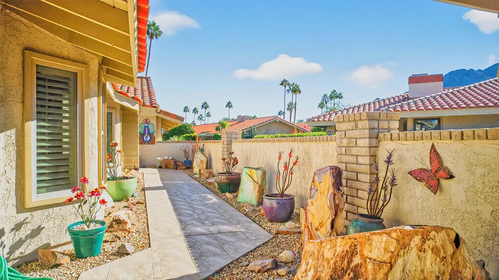 45668 Pueblo Road Indian Wells, CA 92210