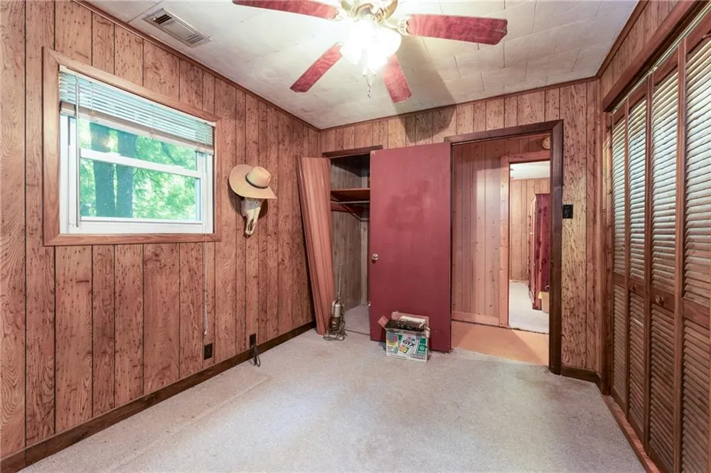132 Mockingbird Lane McCaysville, GA 30555