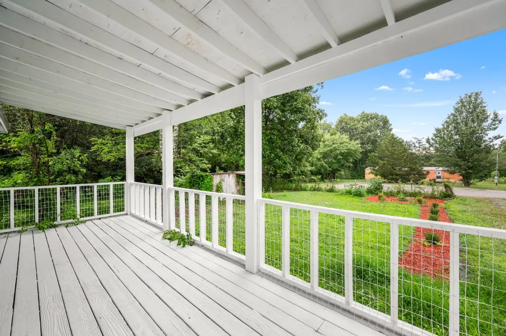 243 N G St Hillsboro, TN 37342