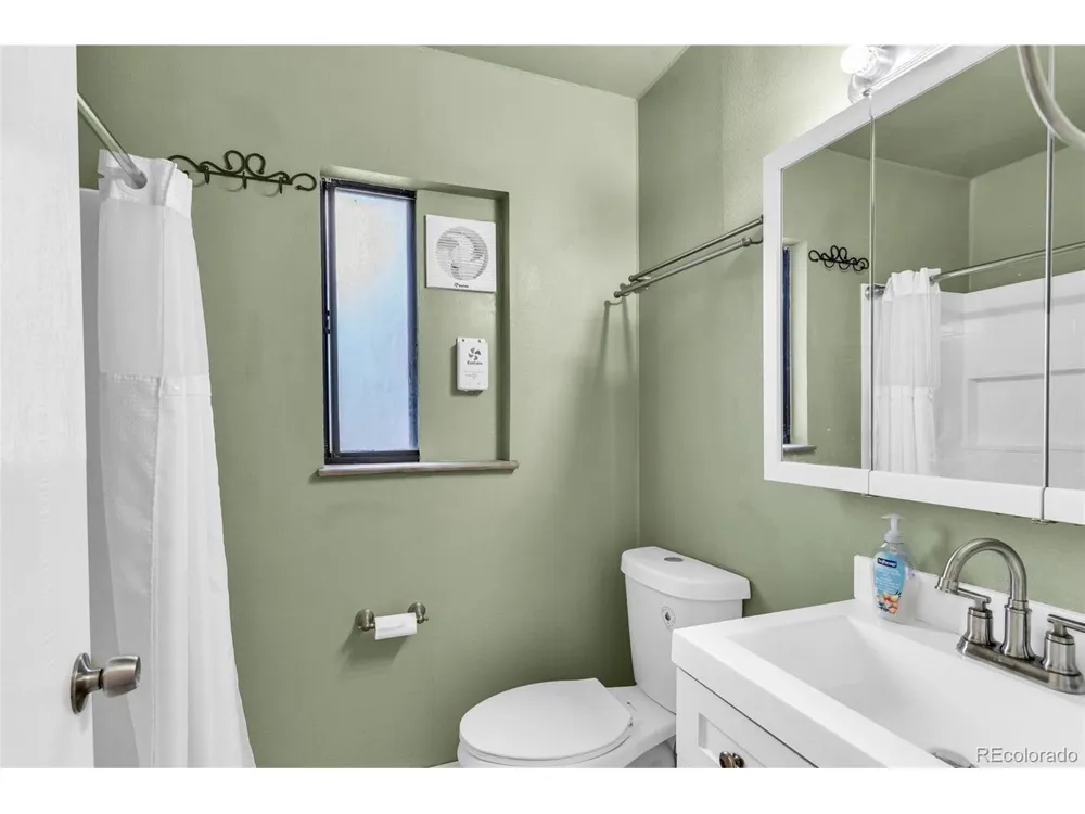 228 Greenwood Avenue Canon City, CO 81212