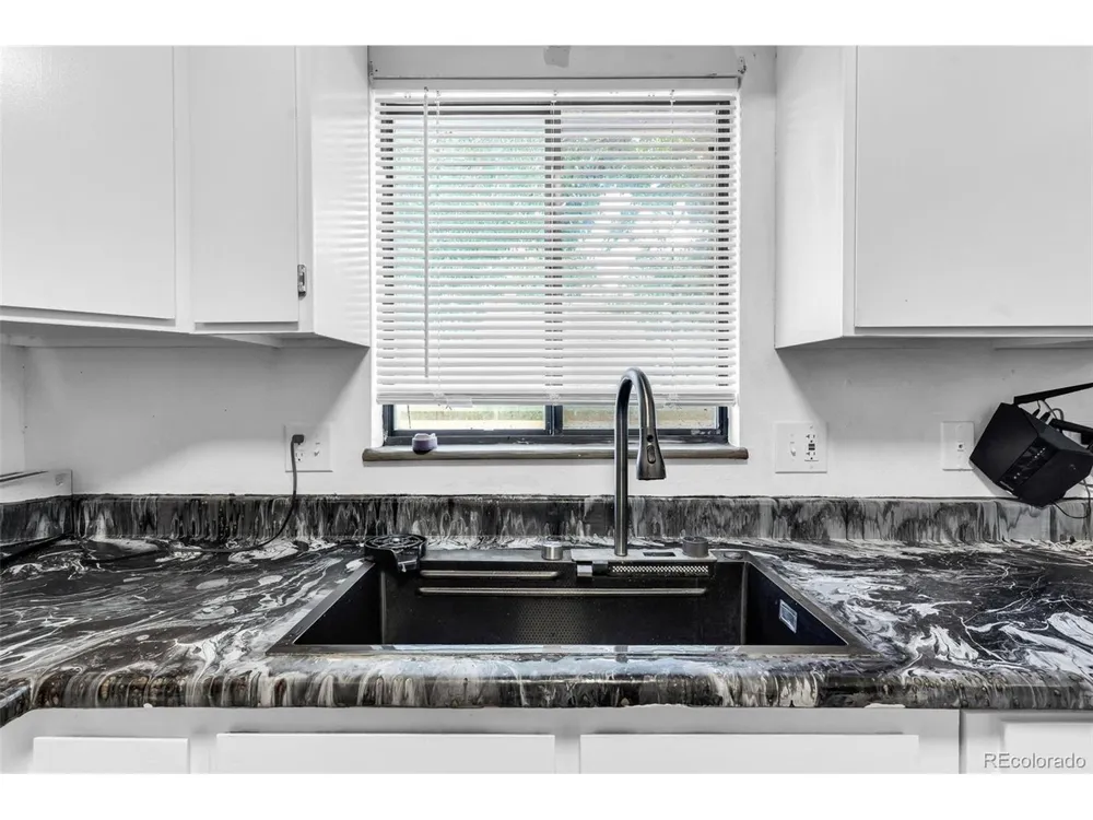 228 Greenwood Avenue Canon City, CO 81212