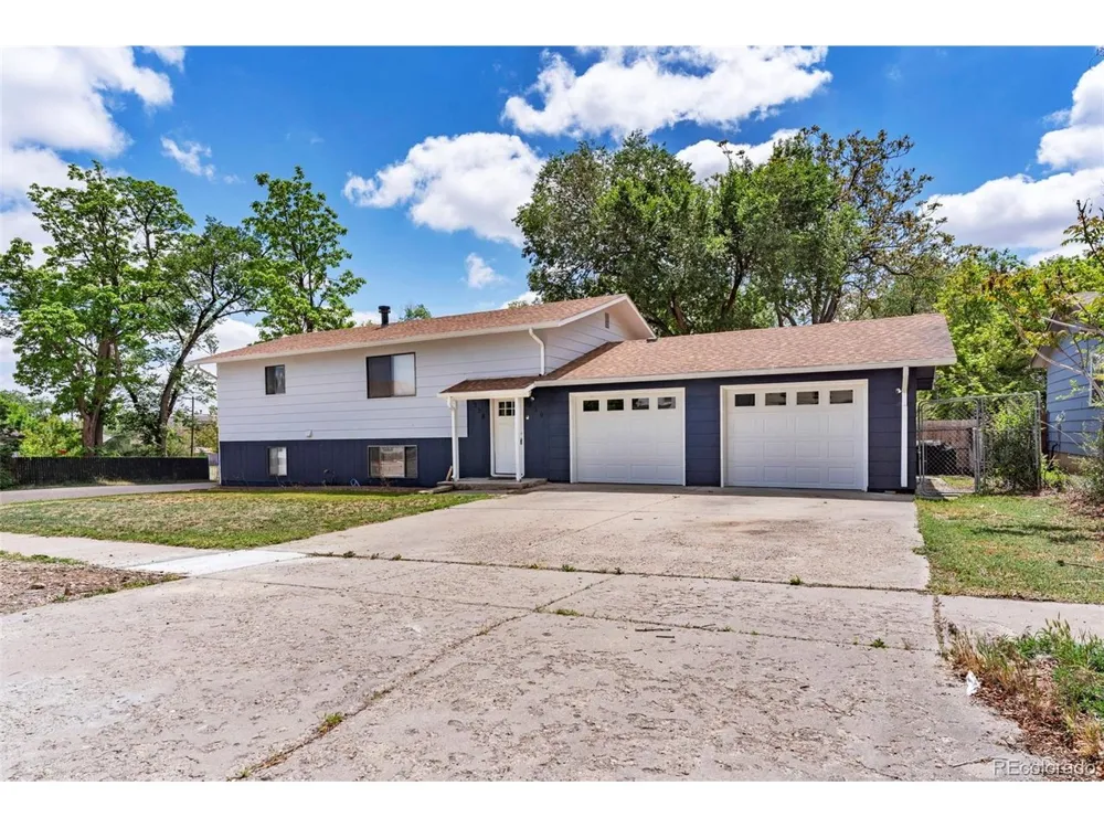 228 Greenwood Avenue Canon City, CO 81212