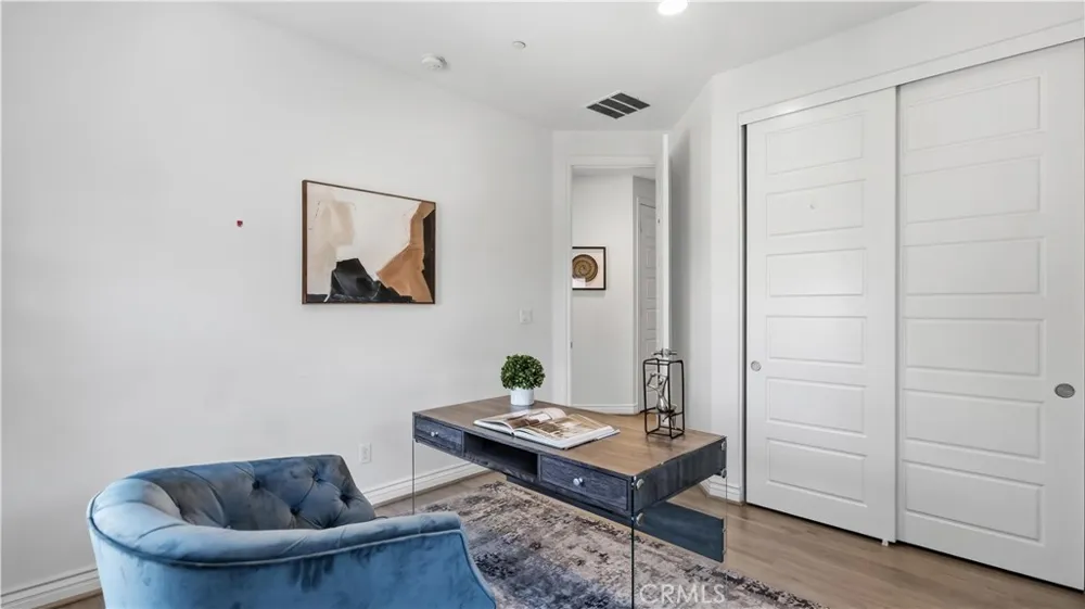 656 W Huntington #O-1 Arcadia, CA 91007
