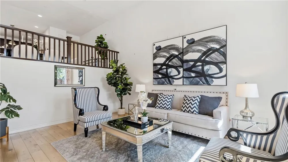 656 W Huntington #O-1 Arcadia, CA 91007