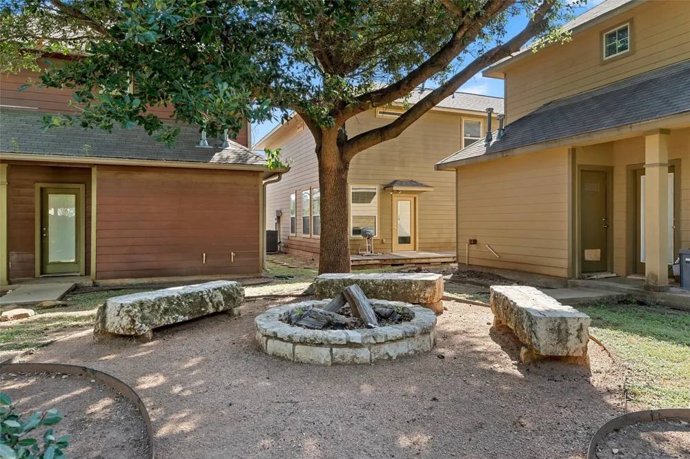 2513 S 2nd Street Waco, TX 76706