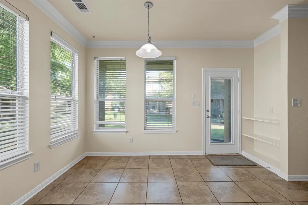 2513 S 2nd Street Waco, TX 76706
