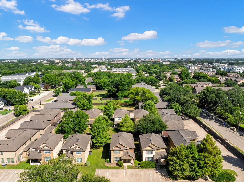 2513 S 2nd Street Waco, TX 76706