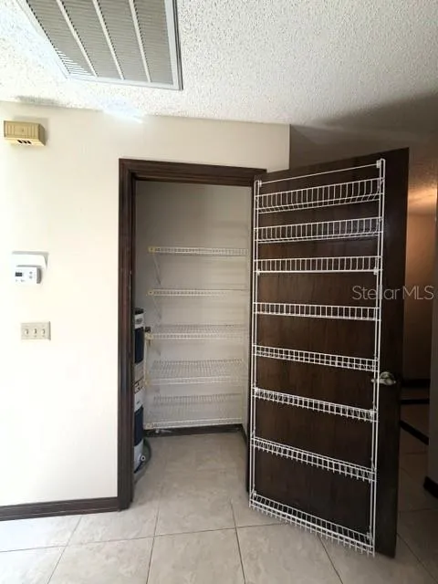 5184 LAZY OAKS DRIVE Winter Park, FL 32792