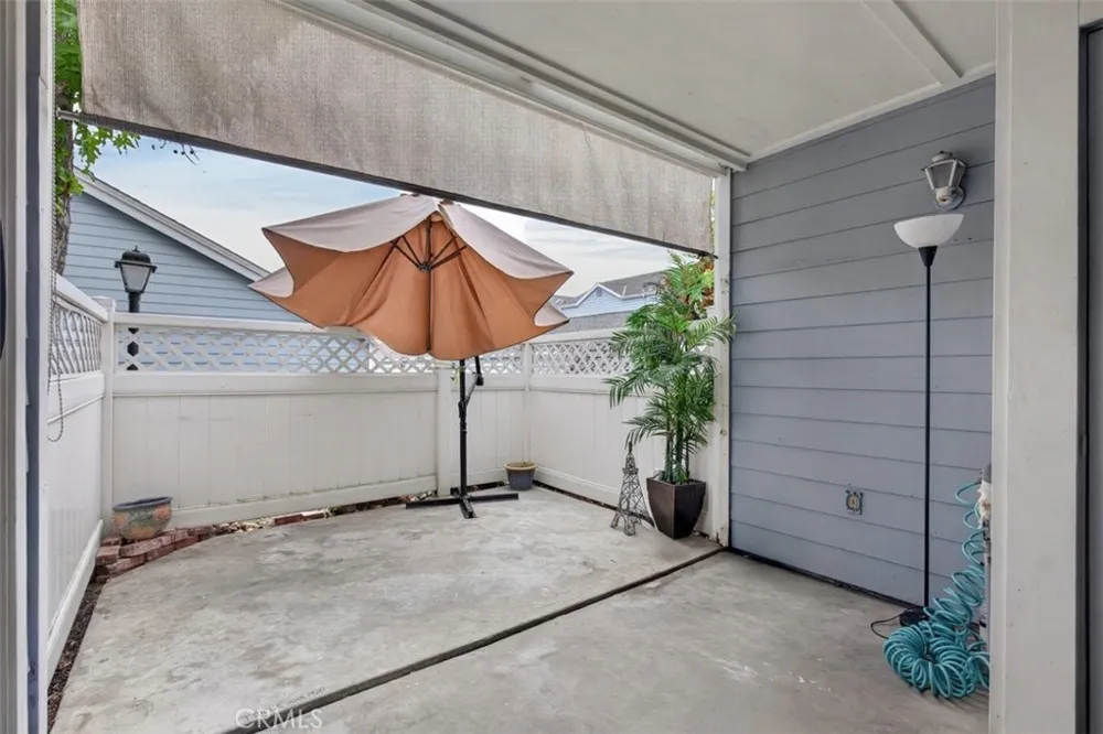 12972 Sycamore Village Norwalk, CA 90650