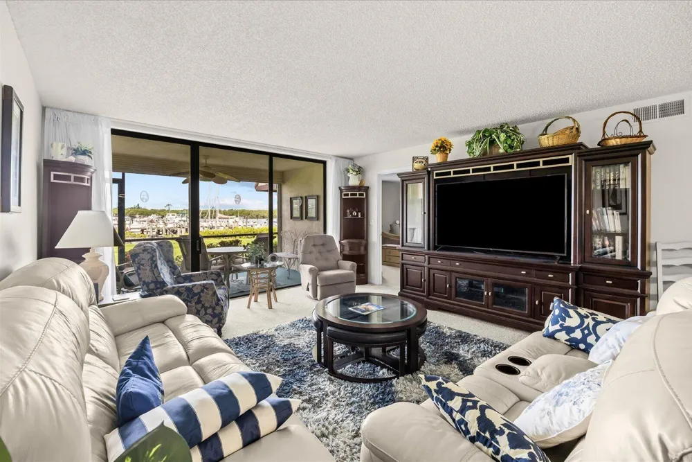 3100 SE Pruitt Road #H105 Port St. Lucie, FL 34952