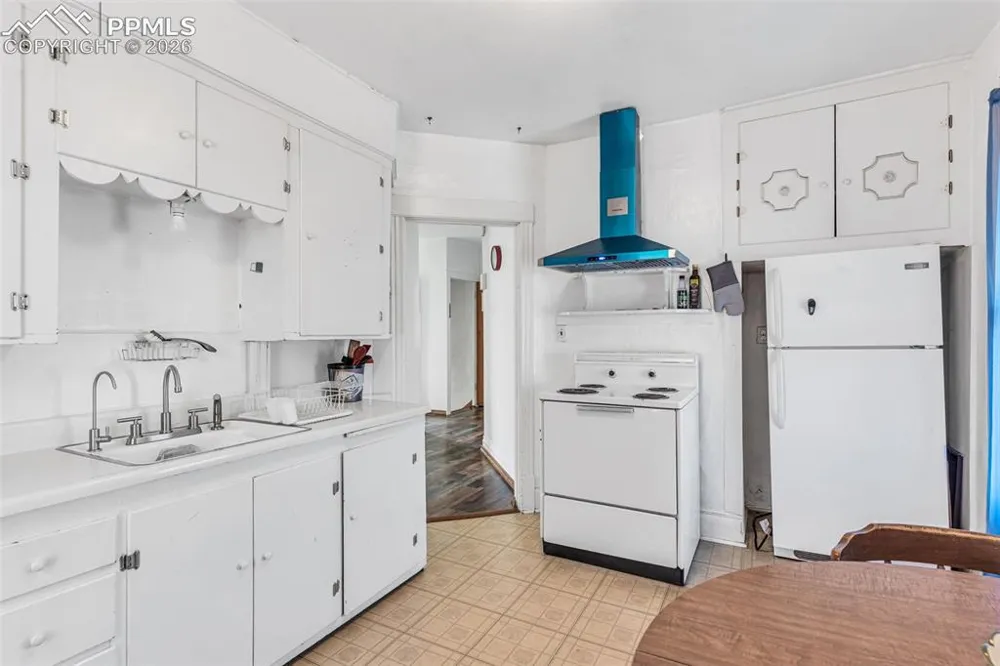 511 Broadway Avenue Pueblo, CO 81004