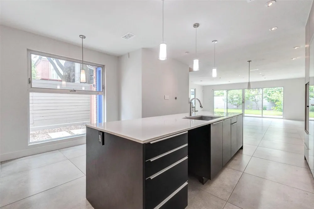 1222 Marconi Street Houston, TX 77019
