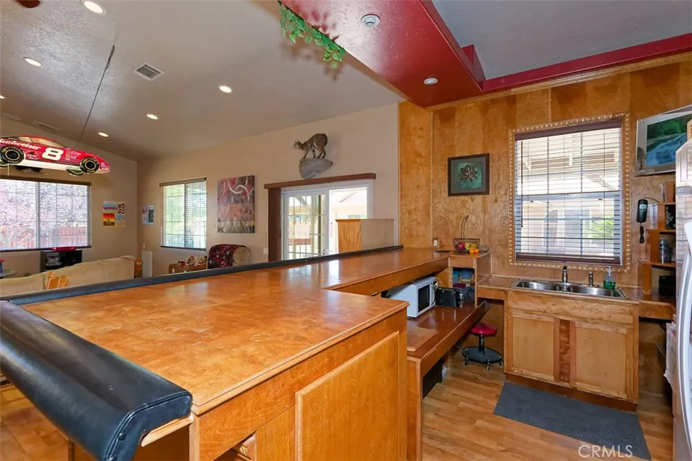 12776 Skyline Ranch Apple Valley, CA 92308