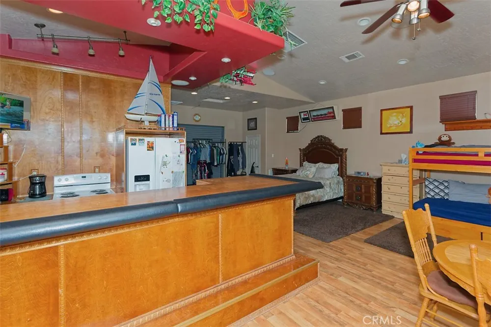 12776 Skyline Ranch Apple Valley, CA 92308