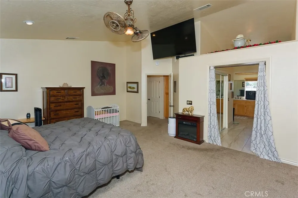 12776 Skyline Ranch Apple Valley, CA 92308