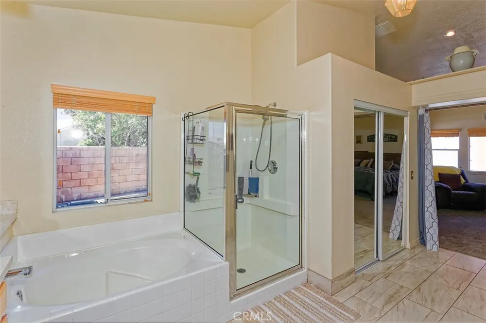 12776 Skyline Ranch Apple Valley, CA 92308