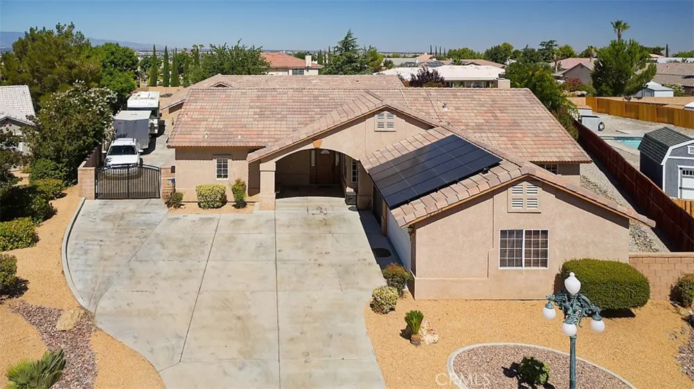 12776 Skyline Ranch Apple Valley, CA 92308
