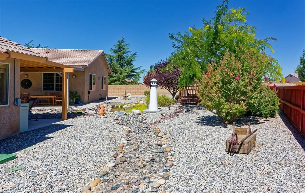 12776 Skyline Ranch Apple Valley, CA 92308