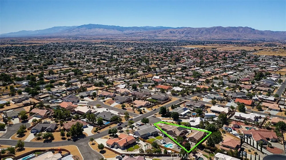 12776 Skyline Ranch Apple Valley, CA 92308
