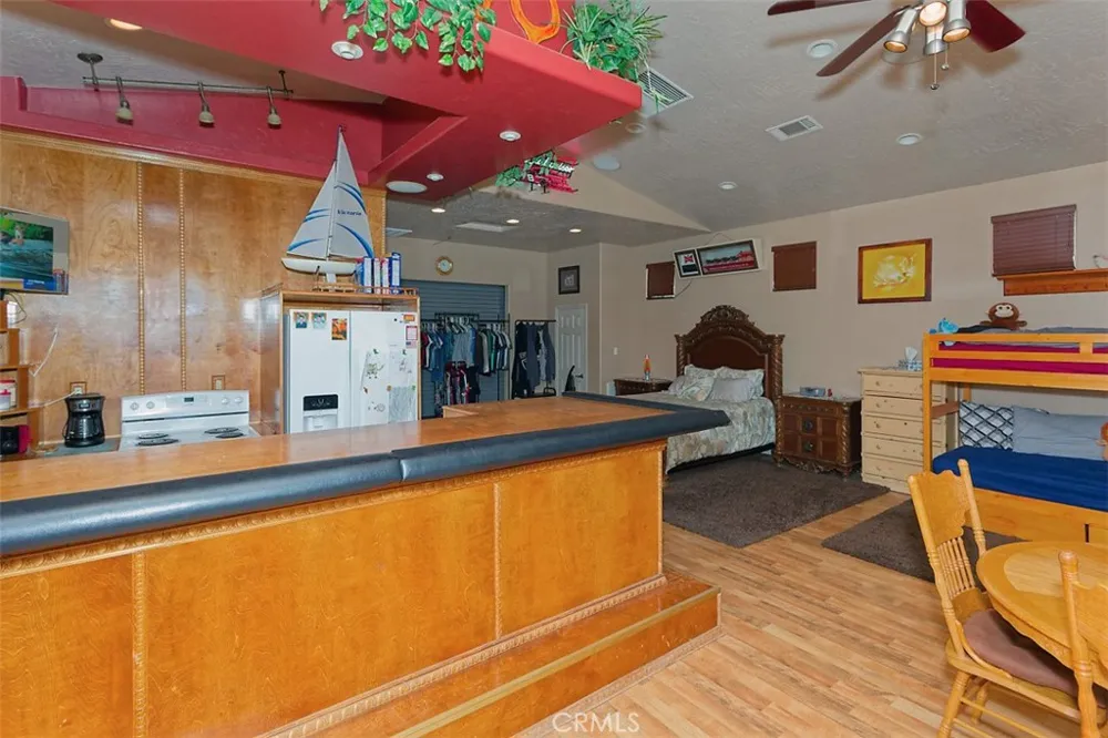 12776 Skyline Ranch Apple Valley, CA 92308