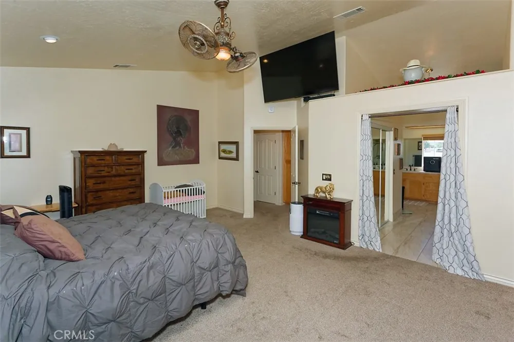 12776 Skyline Ranch Apple Valley, CA 92308