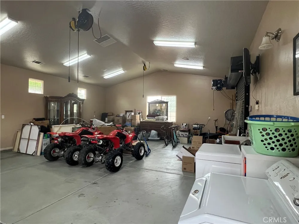 12776 Skyline Ranch Apple Valley, CA 92308