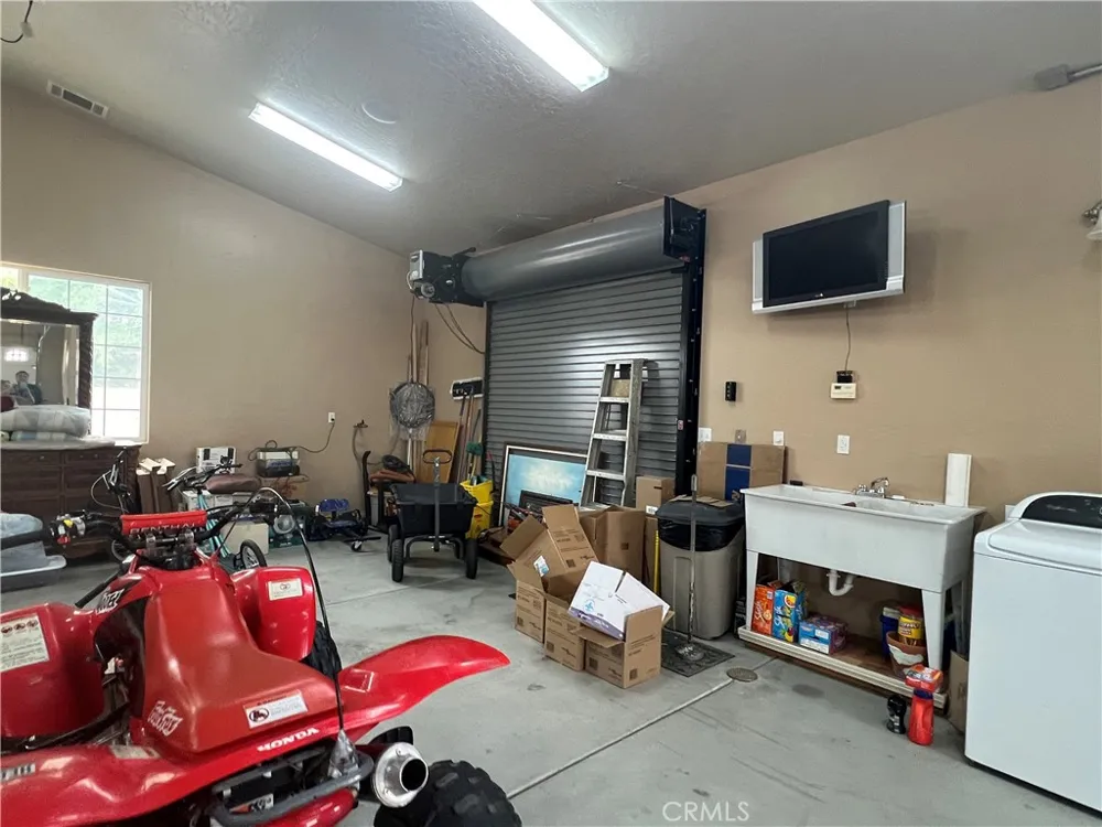 12776 Skyline Ranch Apple Valley, CA 92308