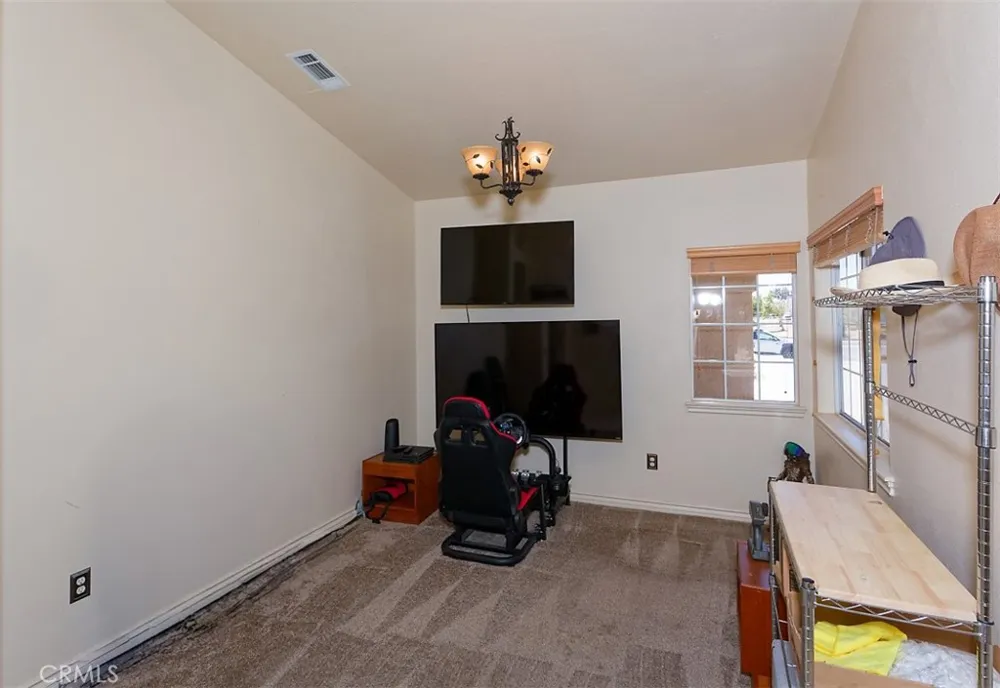 12776 Skyline Ranch Apple Valley, CA 92308