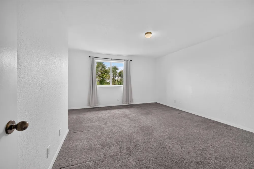 2391 Pasadena Way Weston, FL 33327