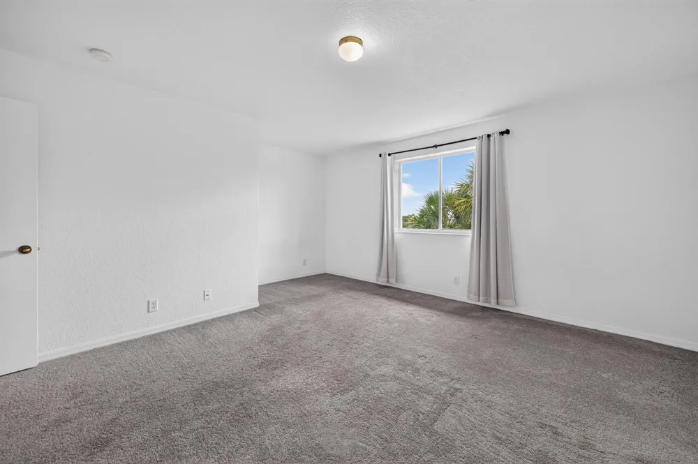 2391 Pasadena Way Weston, FL 33327