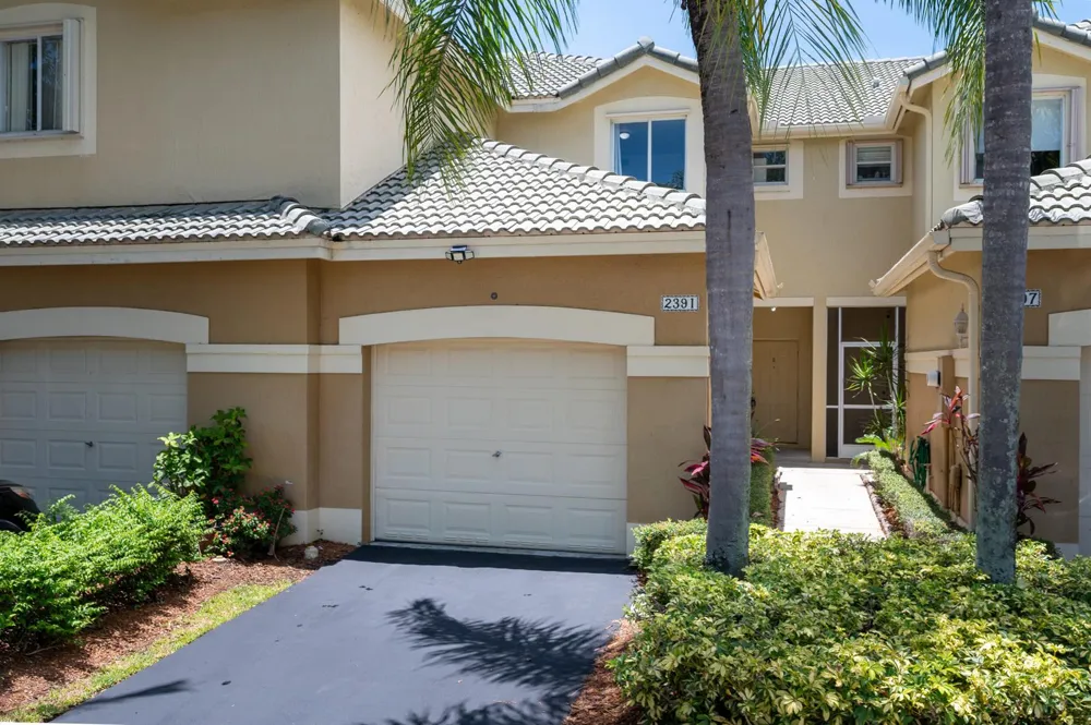 2391 Pasadena Way Weston, FL 33327