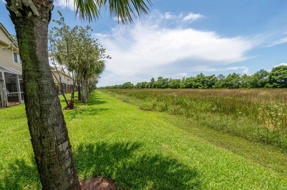 2391 Pasadena Way Weston, FL 33327